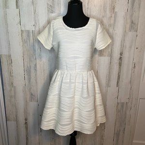 ♦️4/$25 Myth Juniors Size XL Ivory Party Dress Fit and FlareOff White Mini